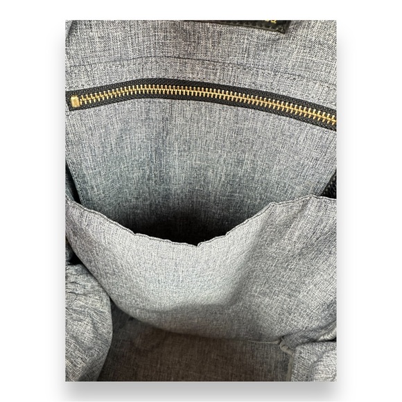 Freshly Picked City Diaper Backpack - Picture 10 of 10